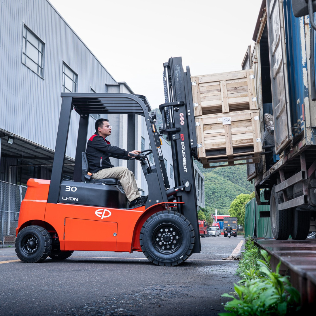 Chariot élévateur électrique 4 roues EFL252X3 - Image 9