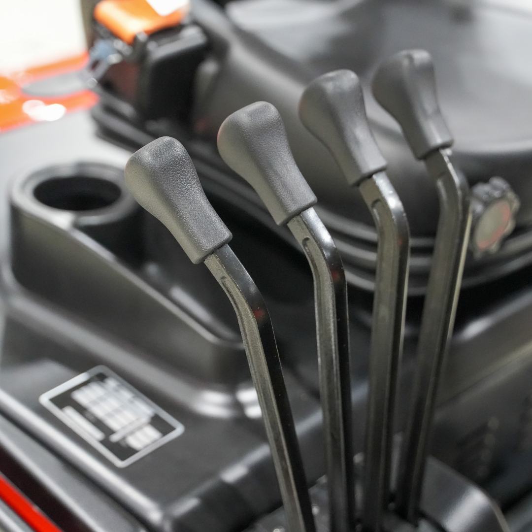 Chariot élévateur électrique lithium compact 3 roues 1500 kg CPD15TVL - Image 13