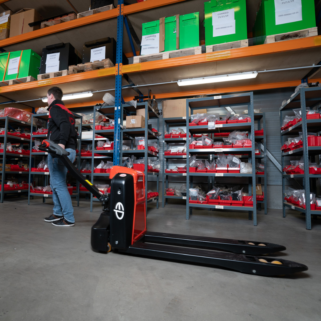 Transpalette électrique semi-professionnel 1800 kg EPL185 - Image 7
