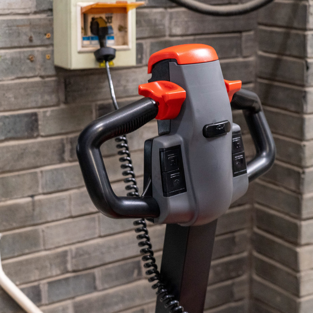 Gerbeur électrique semi-professionnel 1200 kg ESA121 - Image 7