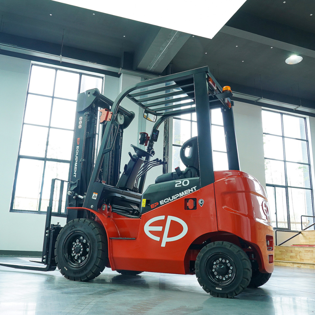 Chariot élévateur électrique 4 roues au lithium 2000kg EFL203 - Image 13