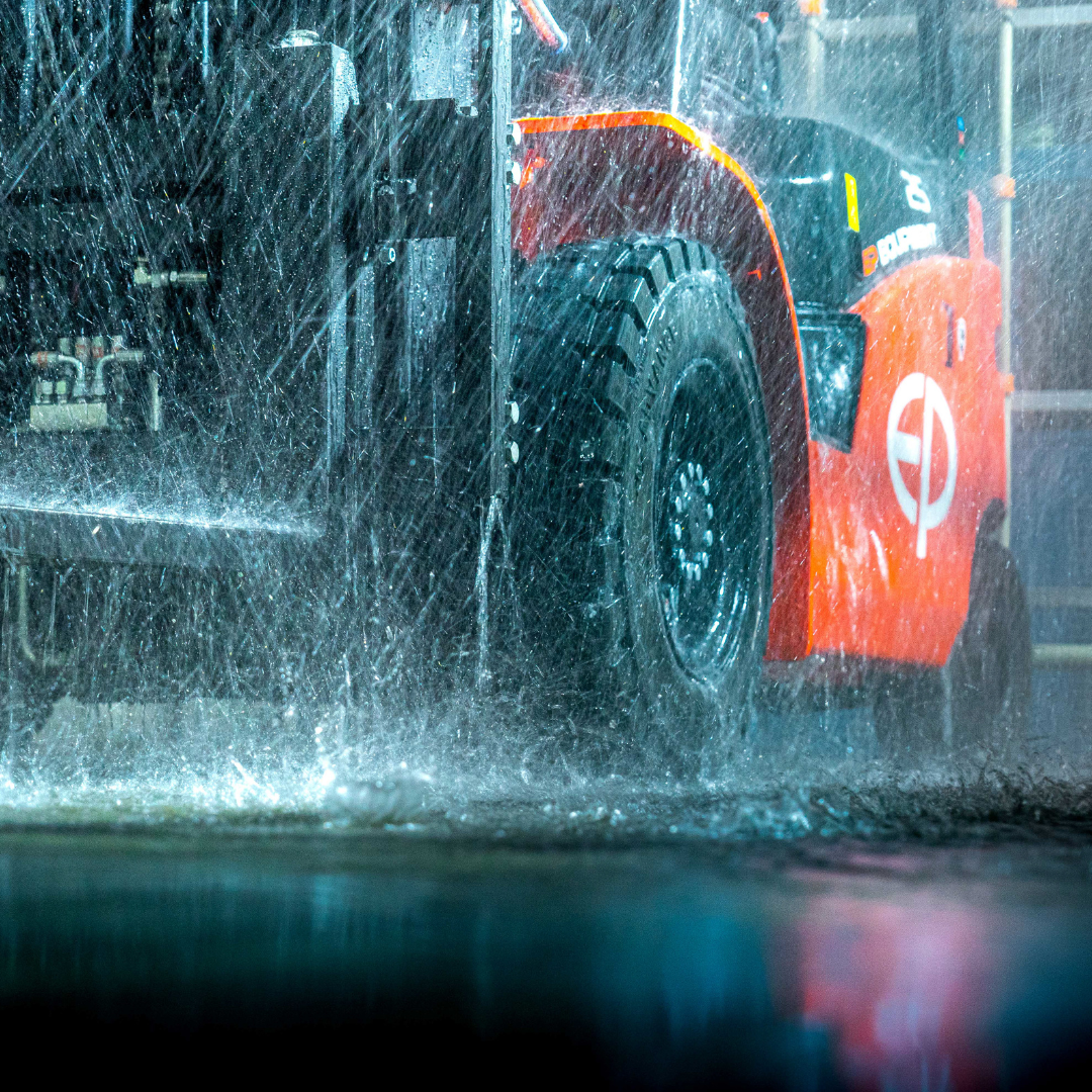 Chariot élévateur électrique 4 roues 2500kg EFL253 - Image 11