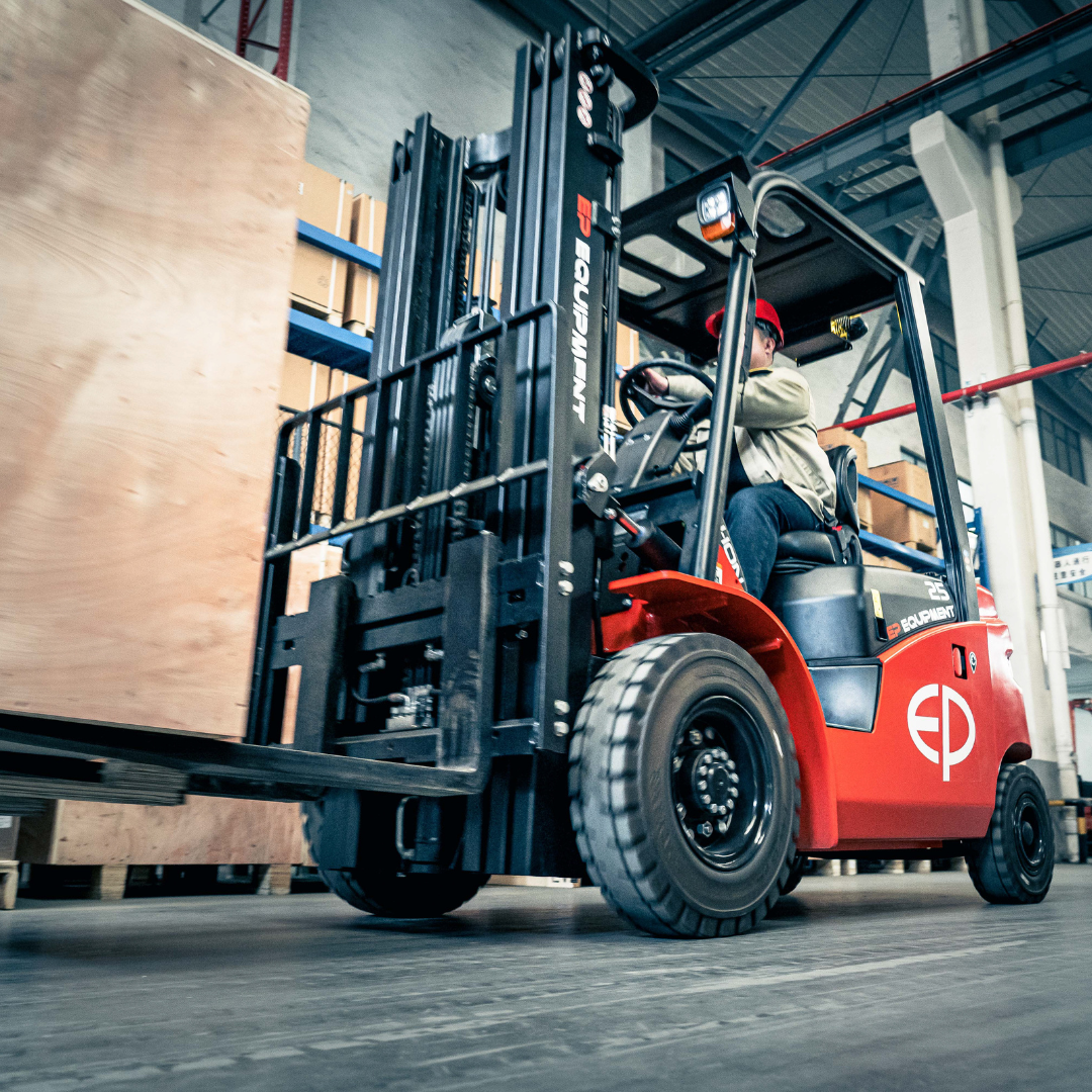 Chariot élévateur électrique 4 roues 2500kg EFL253 - Image 4