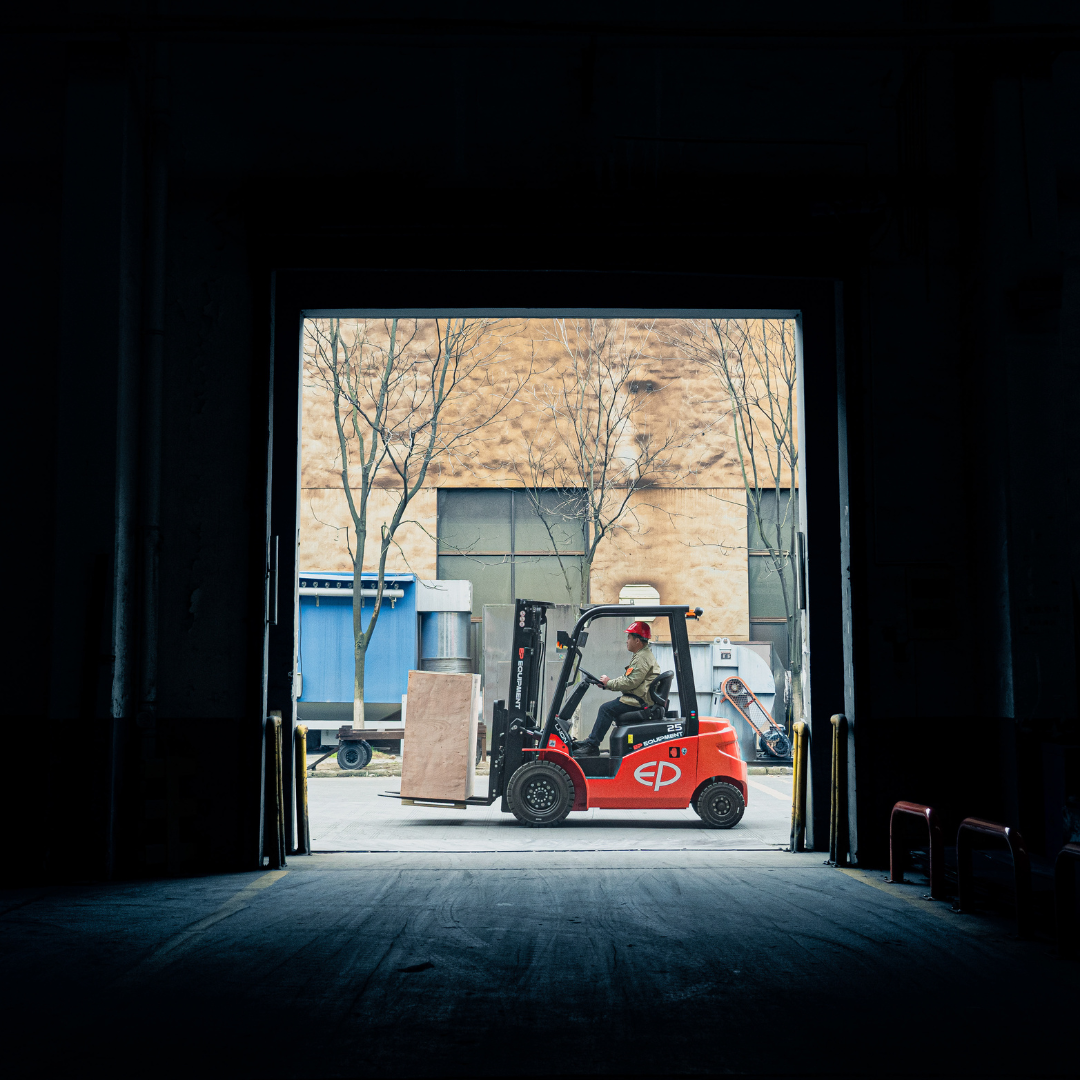 Chariot élévateur électrique 4 roues 2500kg EFL253 - Image 6