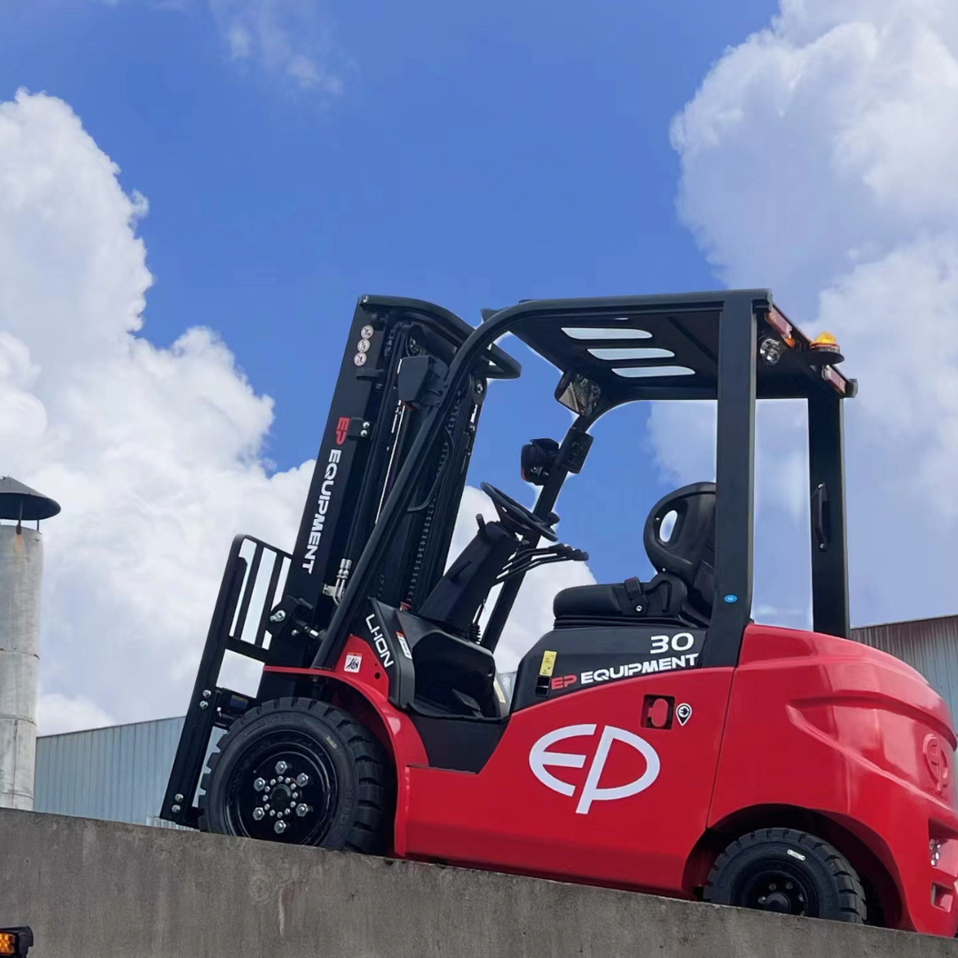 Chariot élévateur électrique 4 roues 3000kg EFL303 - Image 8