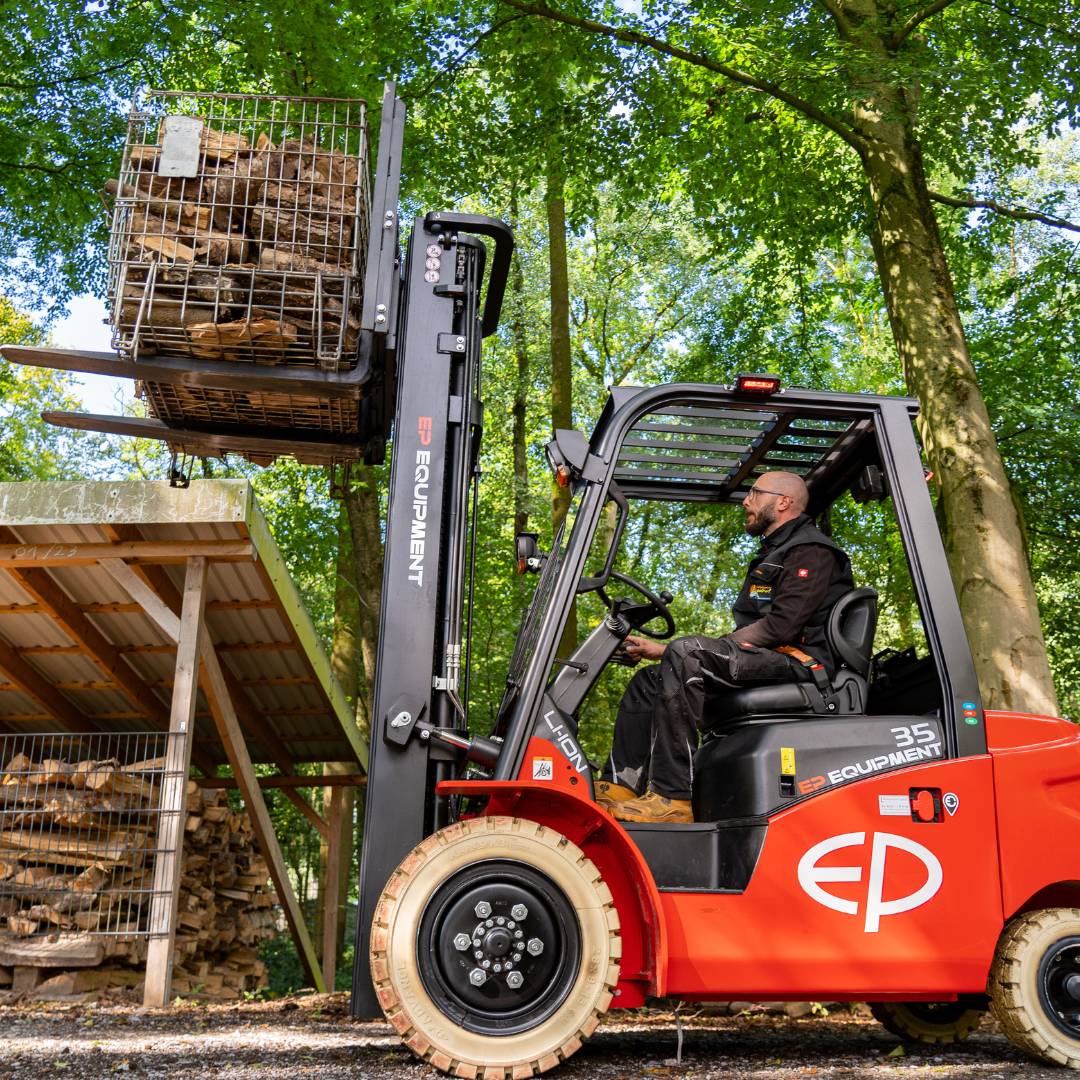 Chariot élévateur électrique 4 roues 3500kg EFL353 - Image 12