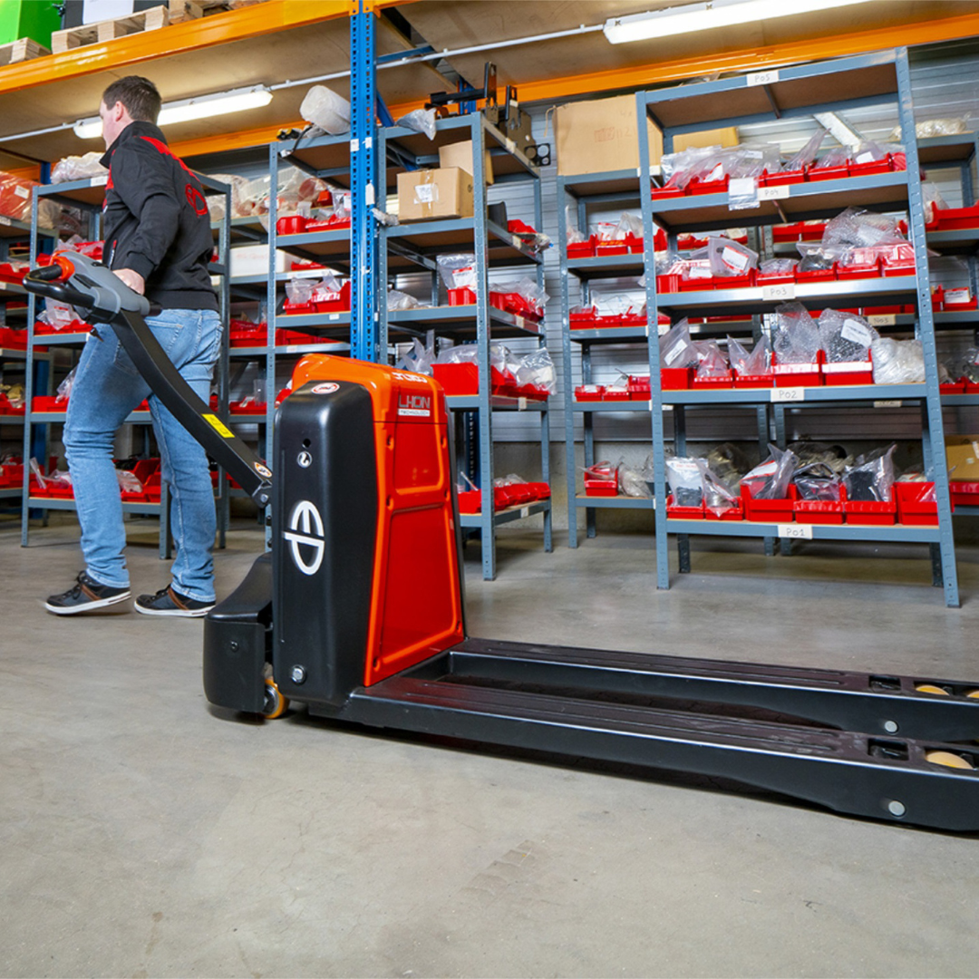 Transpalette électrique semi-professionnel au lithium 1500kg EPL154 - Image 7