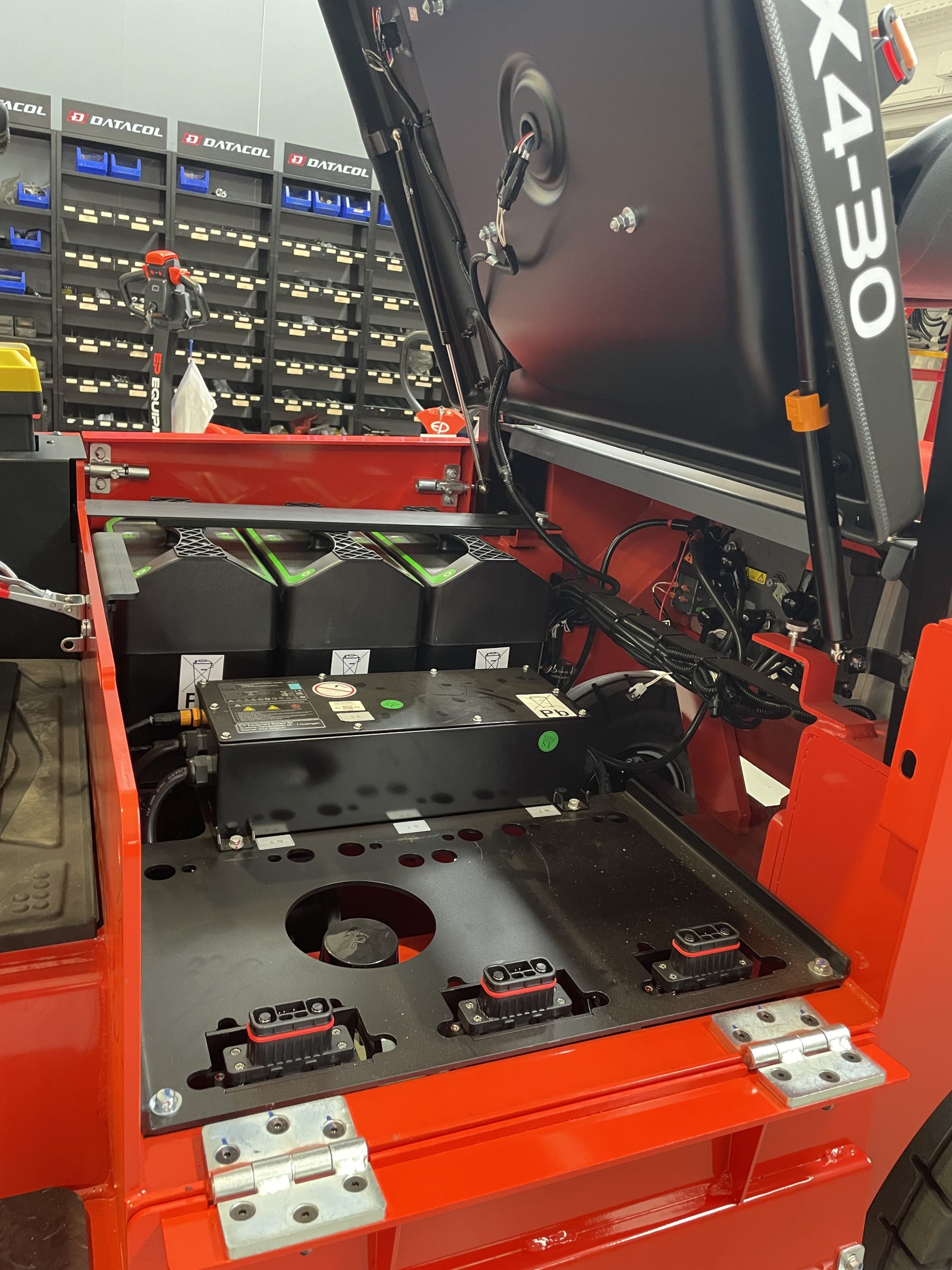 chariot elevateur electrique