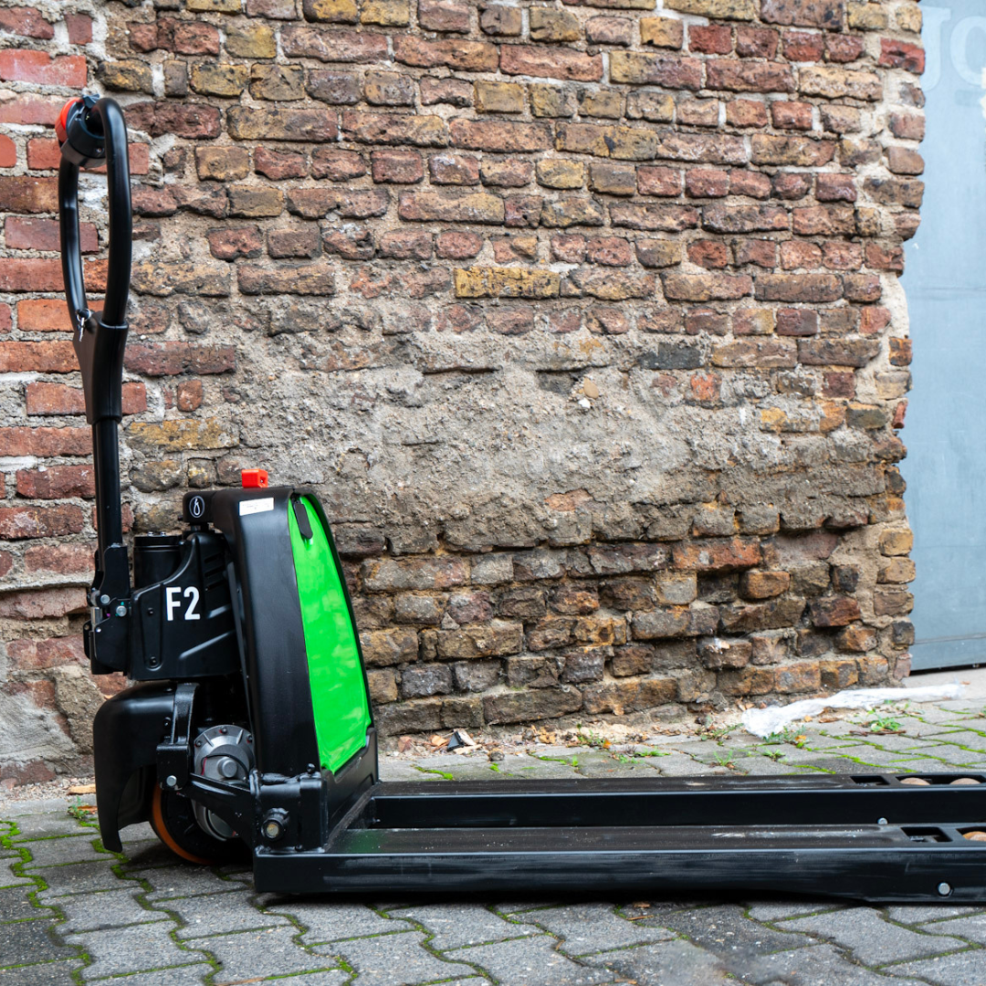 Transpalette électrique compact au lithium 1 500 kg F2 - Image 7